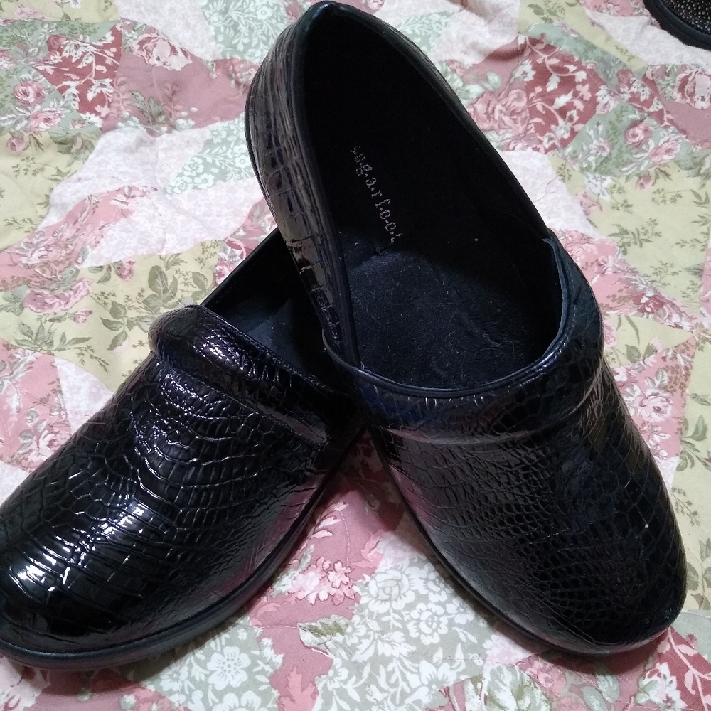 Sugarfoot shoes
